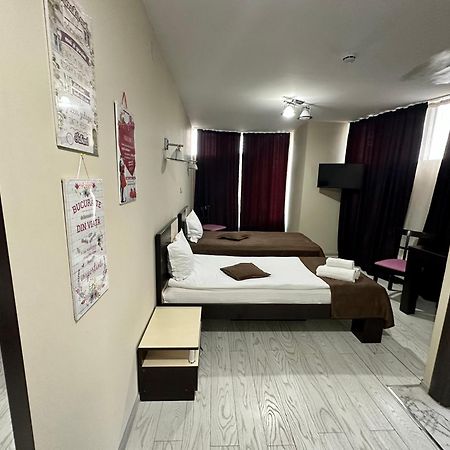 Lion'S Hotel Βουκουρέστι Εξωτερικό φωτογραφία